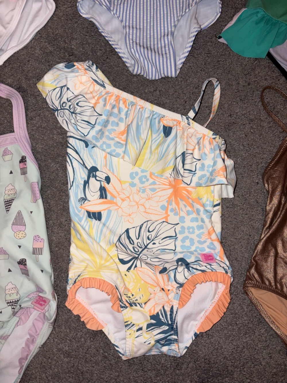 Luxury Girls Size 4 Swimsuit Bundle (4 Pieces) – Little Peixoto + RuffleButts ✨ - Picture 3 of 5